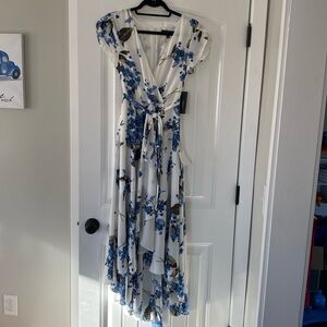 Lulus Women’s Floral Faux Wrap Dress Size S